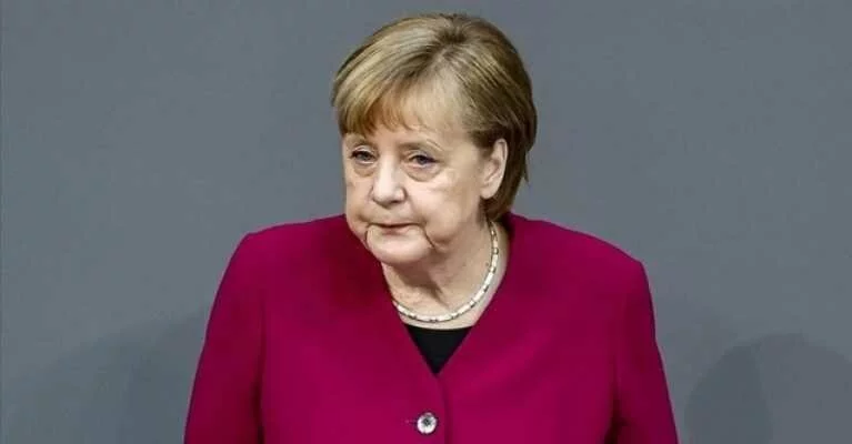 Merkel: Türkiye'nin AB'ye Üye Olmasını Beklemiyorum