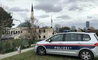 Avusturya'da 600 Cami ve Dernek Hedef Gösterildi