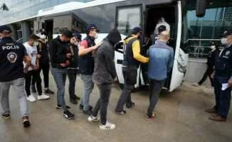 Bursa'da Yasa Dışı Bahis Operasyonu: 12 Gözaltı